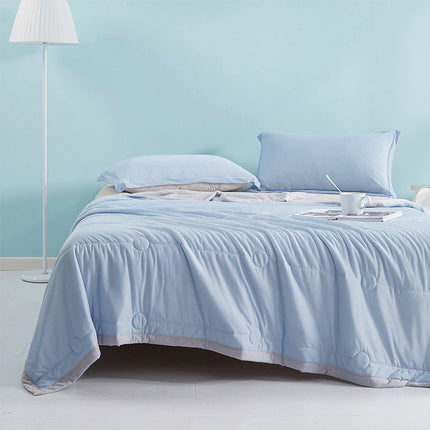 Cooling Ice Silk Quilt | Lightweight Summer Blanket