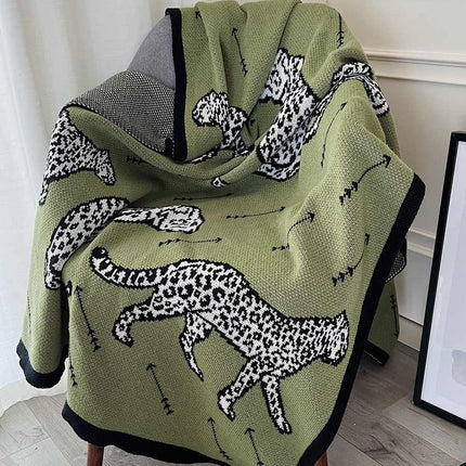 Green living room single sofa cover cover blanket nap blanket – Trendy & Practical for Daily Living