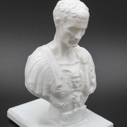🗿 Statue Pen Holder – Where Organisation Meets Art