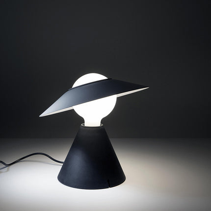 Post-Modern Metal Alloy Lamp – Black or Red | Warm or White Light