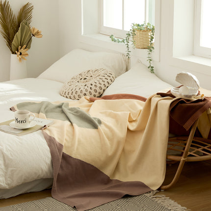 Super-Soft, Luxury Knitted Blanket