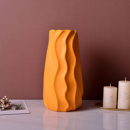 Ceramic Ripple Vase | Modern Coloured Decorative Vase