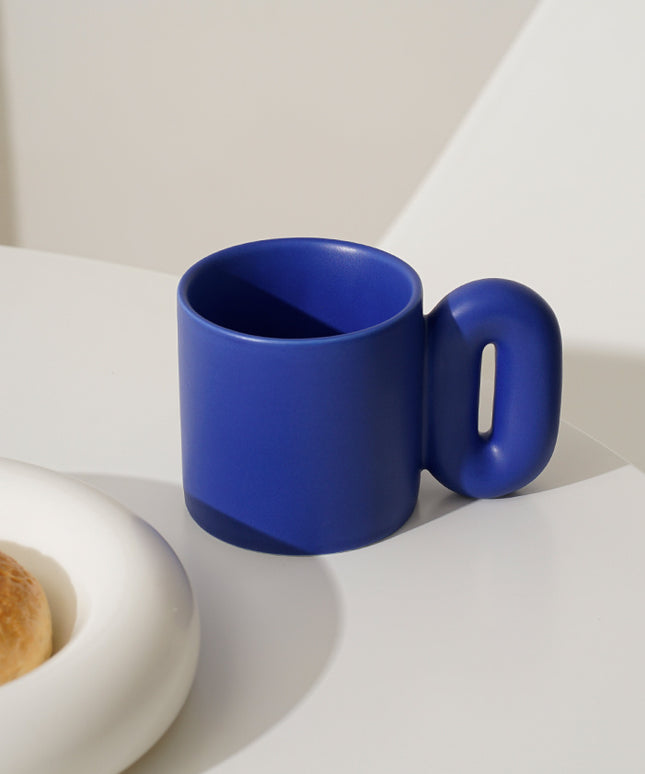 Nordic Style Mug ☕ – Royal Blue or White, Artistic Ceramic