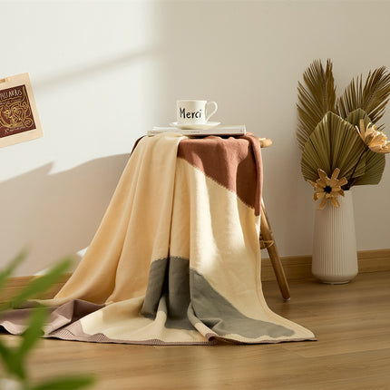 Super-Soft, Luxury Knitted Blanket