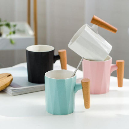 Ceramic Mug with Wooden Handle | Lid & Spoon Coffee Cup