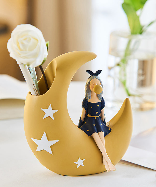 Crescent Moon Girl Pen Holder – Cute Aesthetic Desk Organiser