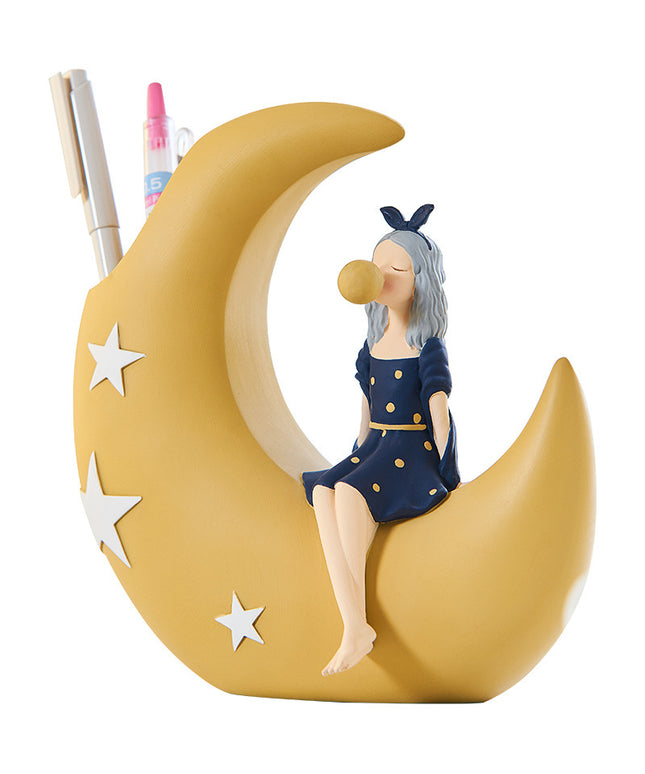 Crescent Moon Girl Pen Holder – Cute Aesthetic Desk Organiser