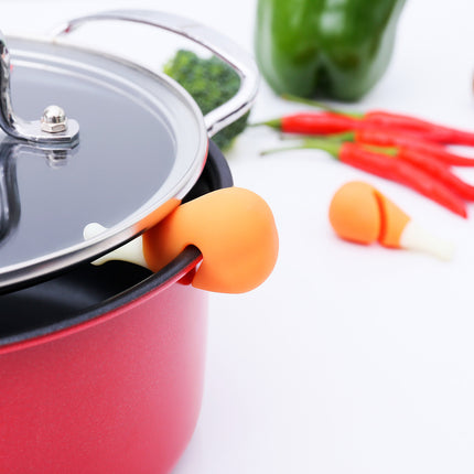 Spill Preventer 🍗🥕🌶️ – Chicken, Carrot or Chilli Pepper Silicone Lid Gadget