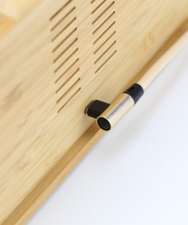 ⚡🌿 Wooden Wireless Charging Pen Holder – Smart Design, Natural Elegance