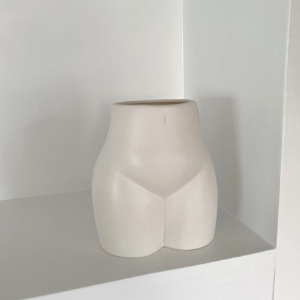 Abstract Female Form Vase – INS Style Ceramic Art Décor