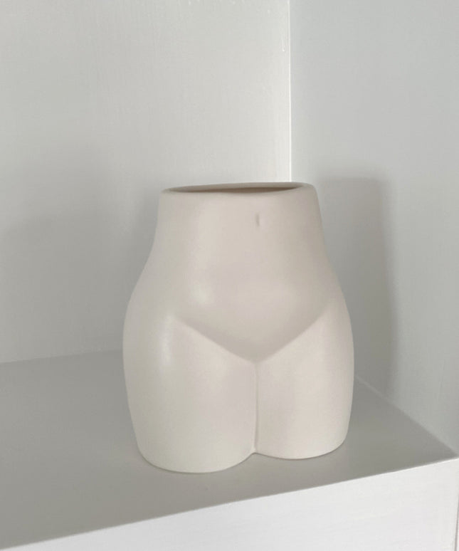 Abstract Female Form Vase – INS Style Ceramic Art Décor