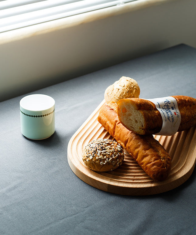 Geometric Wooden Tray – Curved Arc Design | Elegant Serving & Display