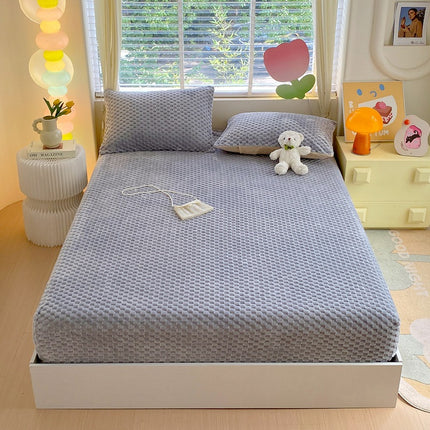 Velvet Fitted Sheet | Soft Milk Fibre Mattress Cover