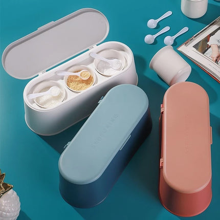 Seasoning Jar Set 🌶️ – 3 Ceramic Jars with Case, White/Blue/Red