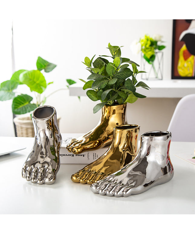 Abstract Ceramic Foot Vase – Gold & Silver Luxury Accent
