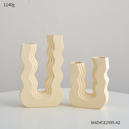 U-Shaped Ceramic Vase | Cream Style Minimalist Décor