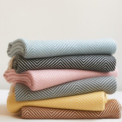 Nordic Style Herringbone Pattern Blanket with Tassel Detail