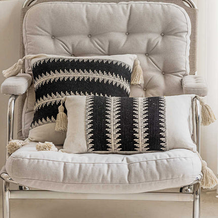 Monochrome Triangular Geometric Cushion Cover – Modern Home Décor