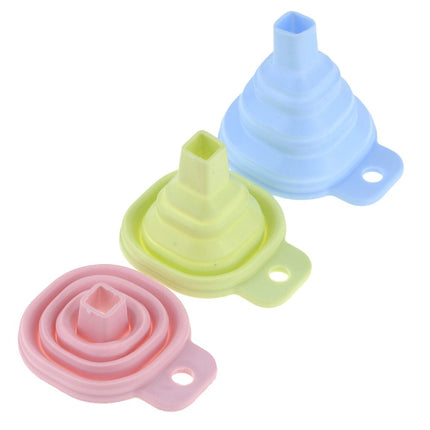 Foldable Silicone Square Funnel – Compact Kitchen Tool
