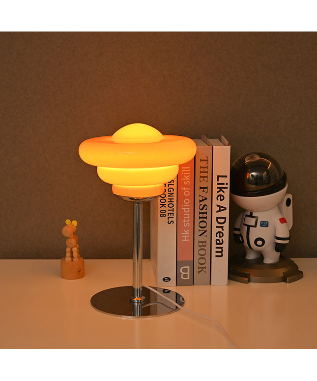 Mid-ancient Bedside Desk Conch Table Lamp