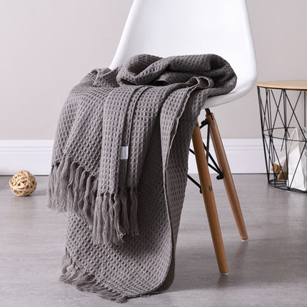 Knitted Waffle Blanket with Tassels – Beige or Dark Grey 🧶✨