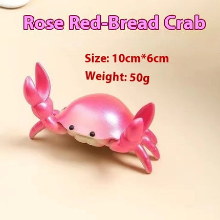 🦀 Weightlifting Crab Pen Holder – Small Desk, Big Personality