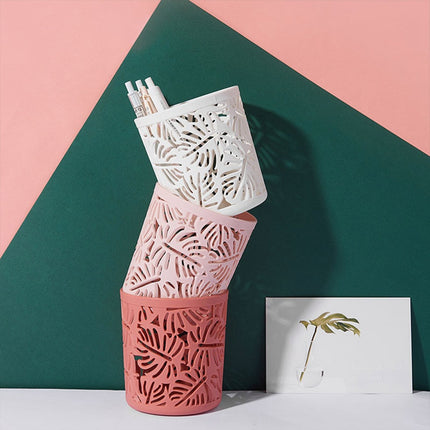 Leaf Cut-Out Pen Holder – Simple Desk Organiser