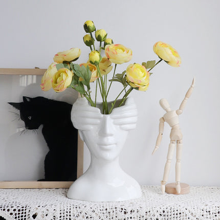 🤍 Abstract Face Vase – Nordic Eye-Covering Ceramic Art Piece