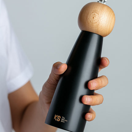 High-Quality Manual Salt & Pepper Grinder – Black Body with Wooden Head
