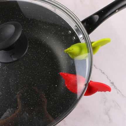 Chicken-Shaped Spill-Proof Silicone Pot Clip 🐔 – Red or Green