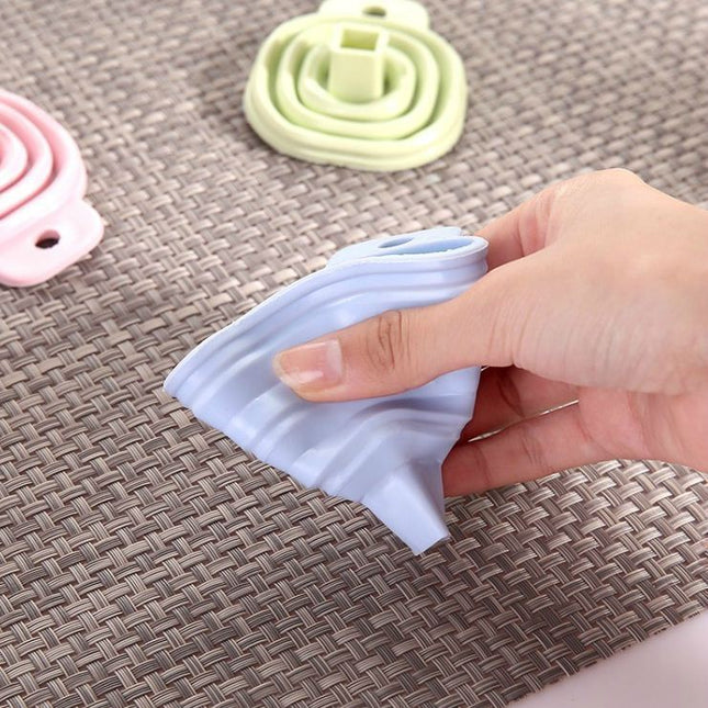 Foldable Silicone Square Funnel – Compact Kitchen Tool