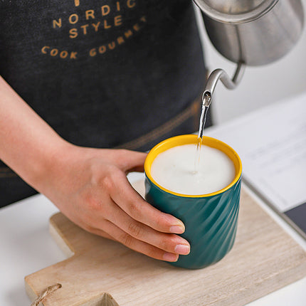 Two Tone Ceramic Mug | Ripple Design Coffee Cup 270ml