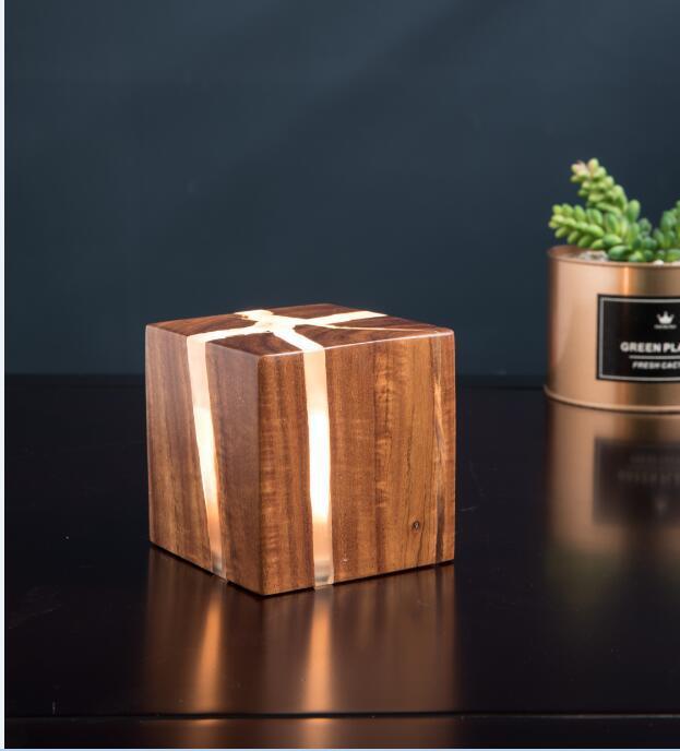 Solid Wood Cube Wall Lamp – Nordic Crack Effect Lighting | Ikeame