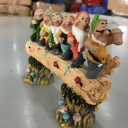 Resin Seven Dwarfs Gnome Garden Decor
