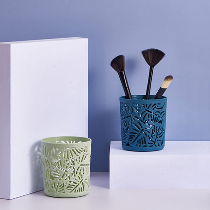 Leaf Cut-Out Pen Holder – Simple Desk Organiser