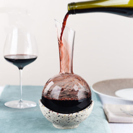 Crystal Glass Wine Decanter 🍷 – 900ml with Stone Stand