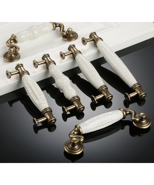 Cracked Effect Ceramic Handle – White & Gold | 6 Sizes, Zinc Alloy