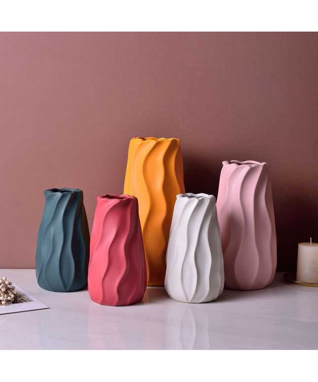 Ceramic Ripple Vase | Modern Coloured Decorative Vase