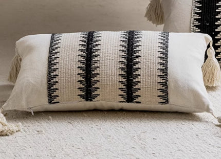 Monochrome Triangular Geometric Cushion Cover – Modern Home Décor