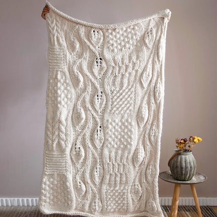 Hand-Woven Thick Wool Blanket – Cream Textured Acrylic Throw, 120x150cm