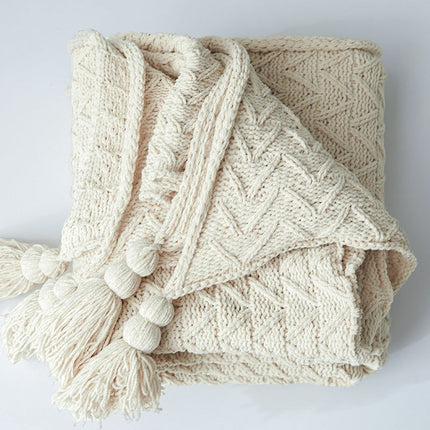 Super Soft, Luxury, Nordic Style Knitted Blanket with Tassels 🧶✨