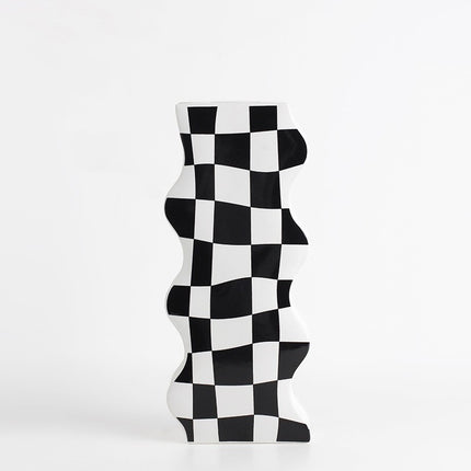Checkerboard Ceramic Vase – Black & White Statement Décor