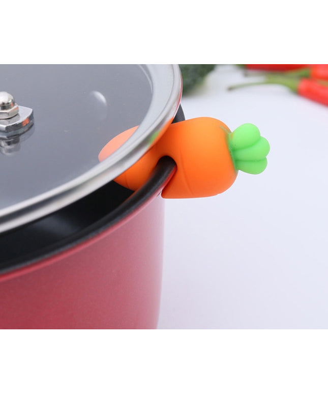 Spill Preventer 🍗🥕🌶️ – Chicken, Carrot or Chilli Pepper Silicone Lid Gadget