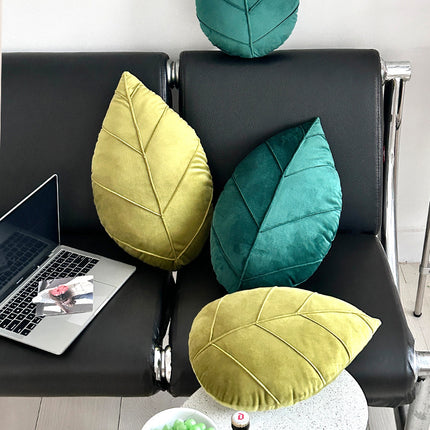 Leaf-Shaped Cushion in Dark & Grass Green – Soft Decorative Pillow