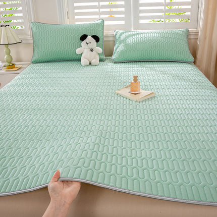 Ice Silk Cooling Mattress Topper – 150×200cm Pale Green | Ikeame