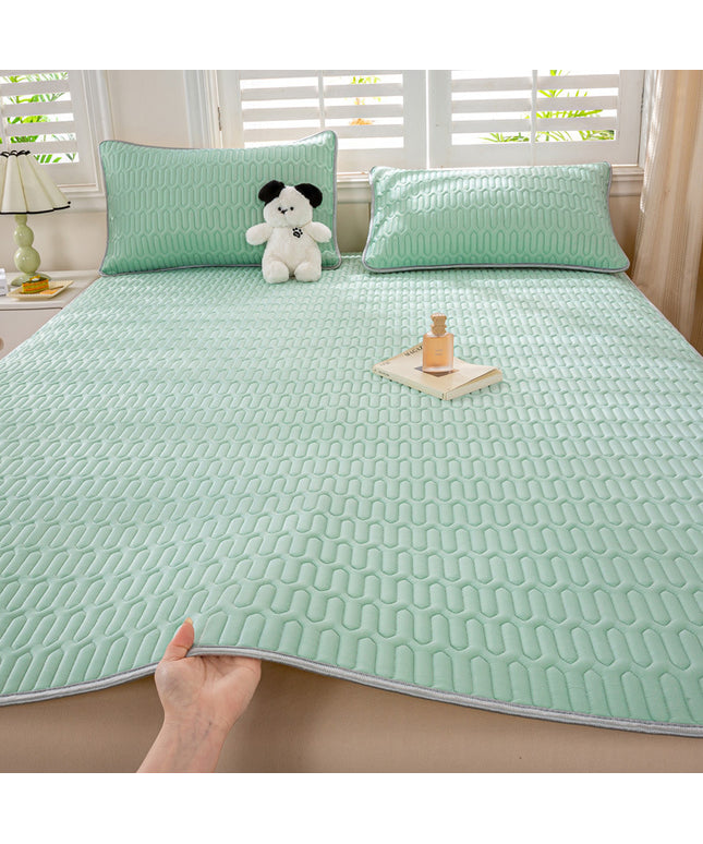 Ice Silk Cooling Mattress Topper – 150×200cm Pale Green | Ikeame