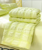 Apple Green