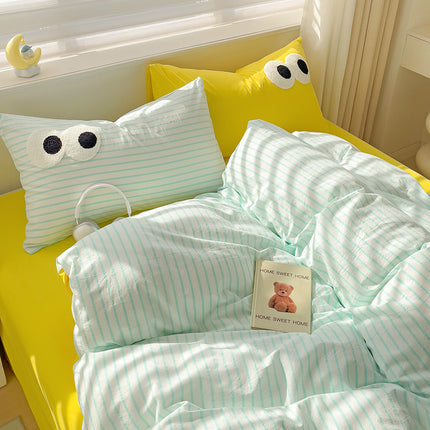 Big Eyes Bedding Set | Funny Cartoon Duvet Cover 👀