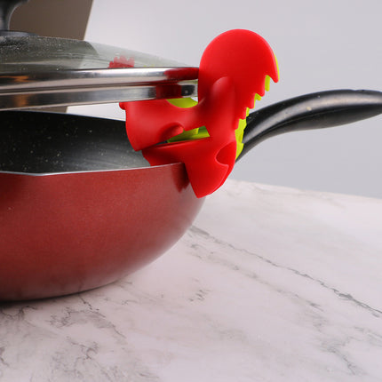 Chicken-Shaped Spill-Proof Silicone Pot Clip 🐔 – Red or Green