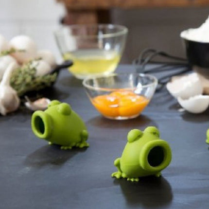 Frog Egg White Separator 🐸 – Green Silicone, Fun Baking Tool